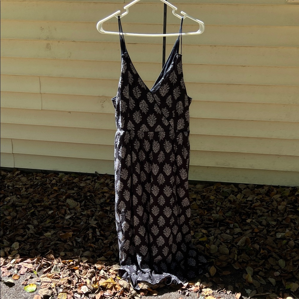 Lucky Brand Black and White Leaf Maxi Dress